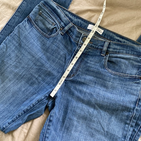 LOFT Relaxed Skinny Jeans Medium Wash Size 28 or 6 - Picture 11 of 11